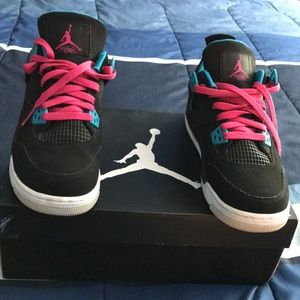 Air Jordan 4 GS Vivid Pink/Dynamic Blue